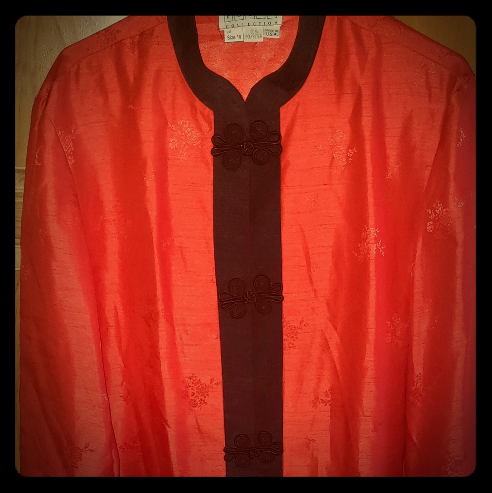 Saks Fifth Avenue Robe